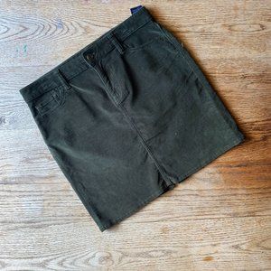 Tommy Hilfiger dark green corduroy skirt SZ 6